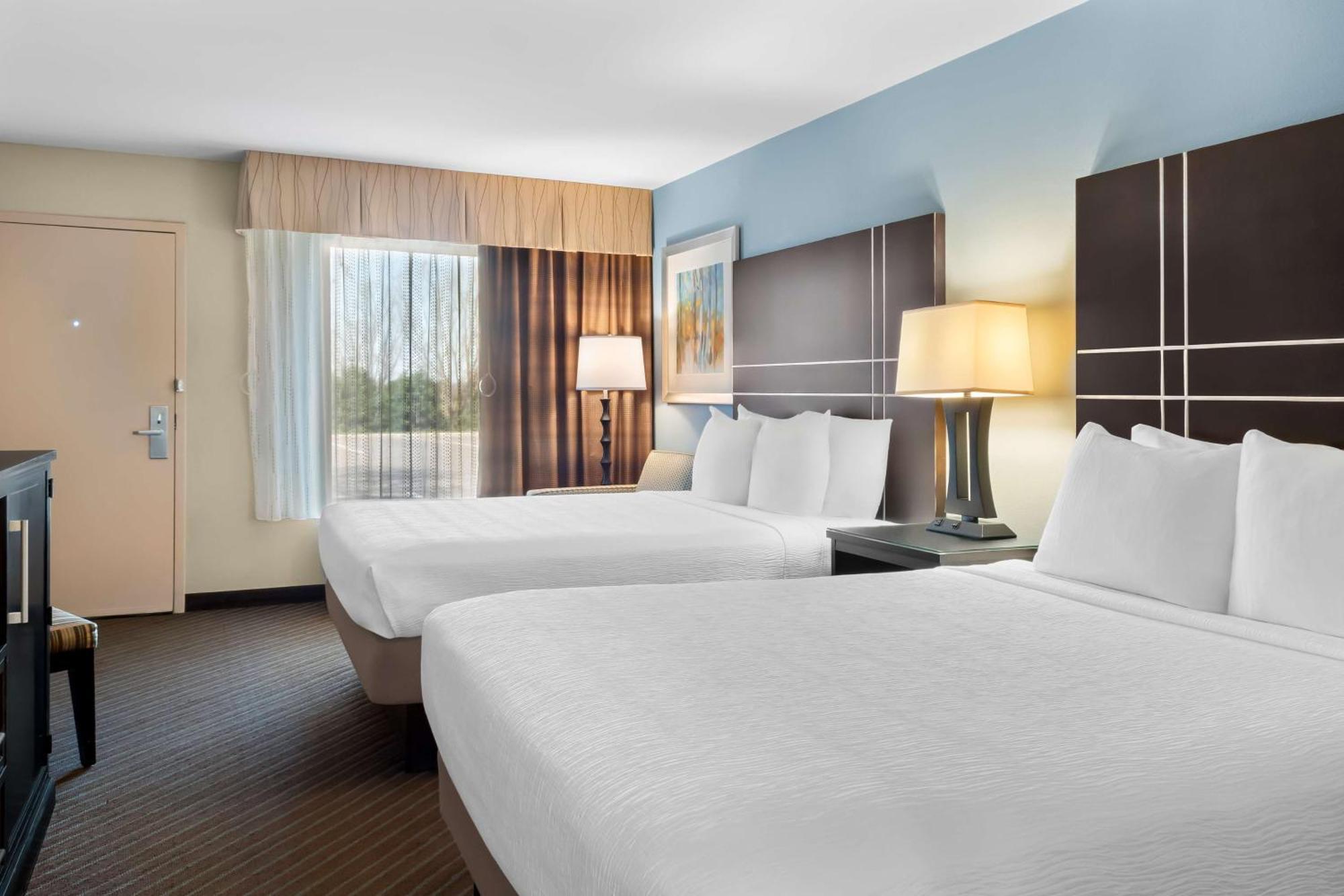 Best Western Newport Inn מראה חיצוני תמונה
