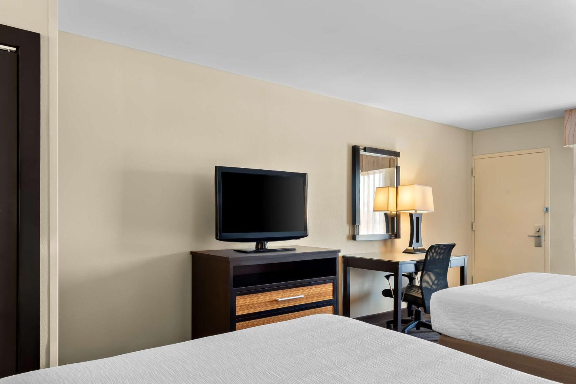 Best Western Newport Inn מראה חיצוני תמונה